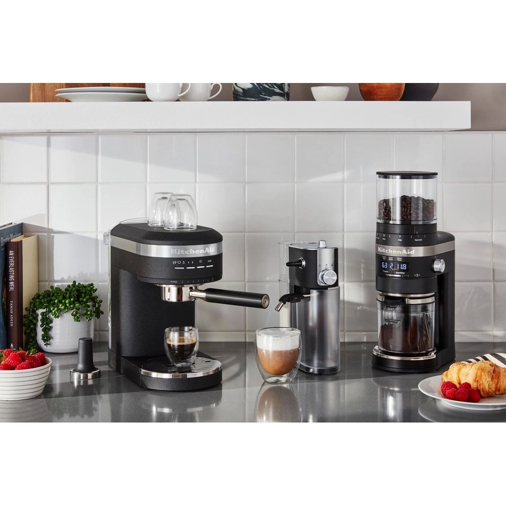 Кофеварка рожковая KitchenAid Artisan 5KES6503EBK