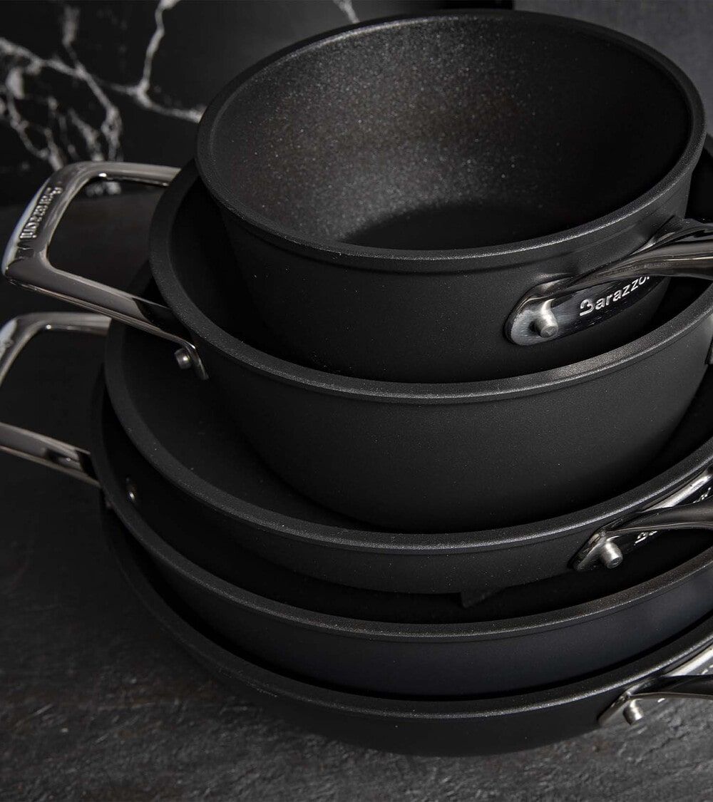 Кастрюля с крышкой Barazzoni Black Titan 85560202498