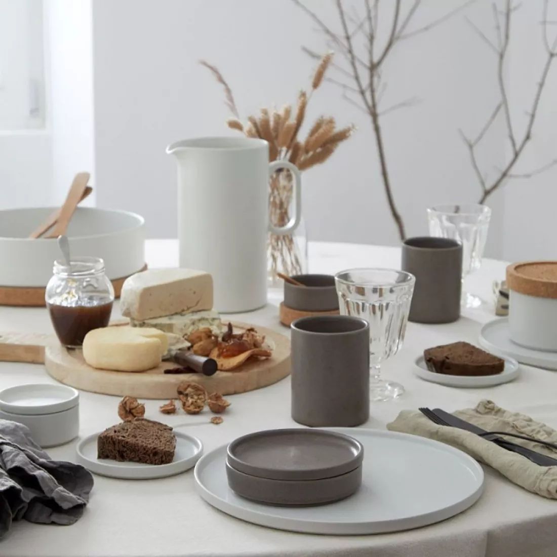 Кувшин Costa Nova Redonda Pitcher RNZ231-WHI