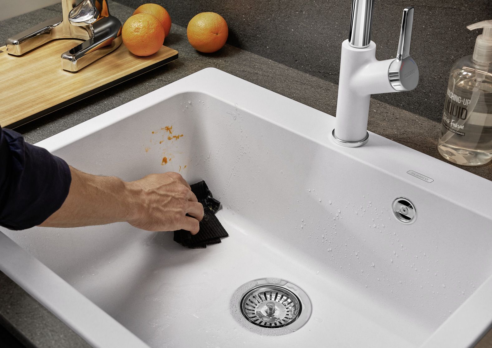 Кухонная мойка Blanco Naya 6 Silgranit Black 525941