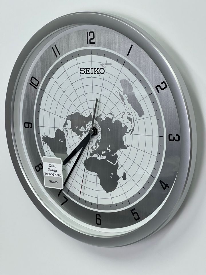 Настенные часы Seiko Quartz Wall Clock QXA814A