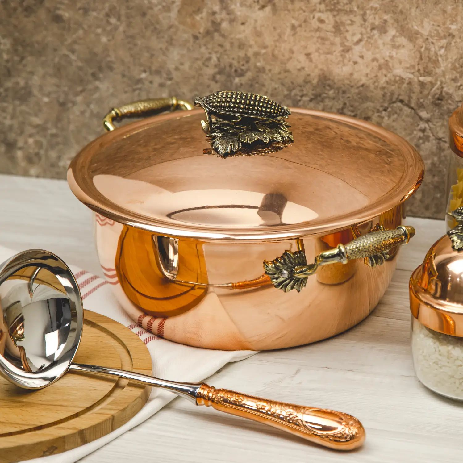 Кастрюля с крышкой Кольчугинский Мельхиор KM111759