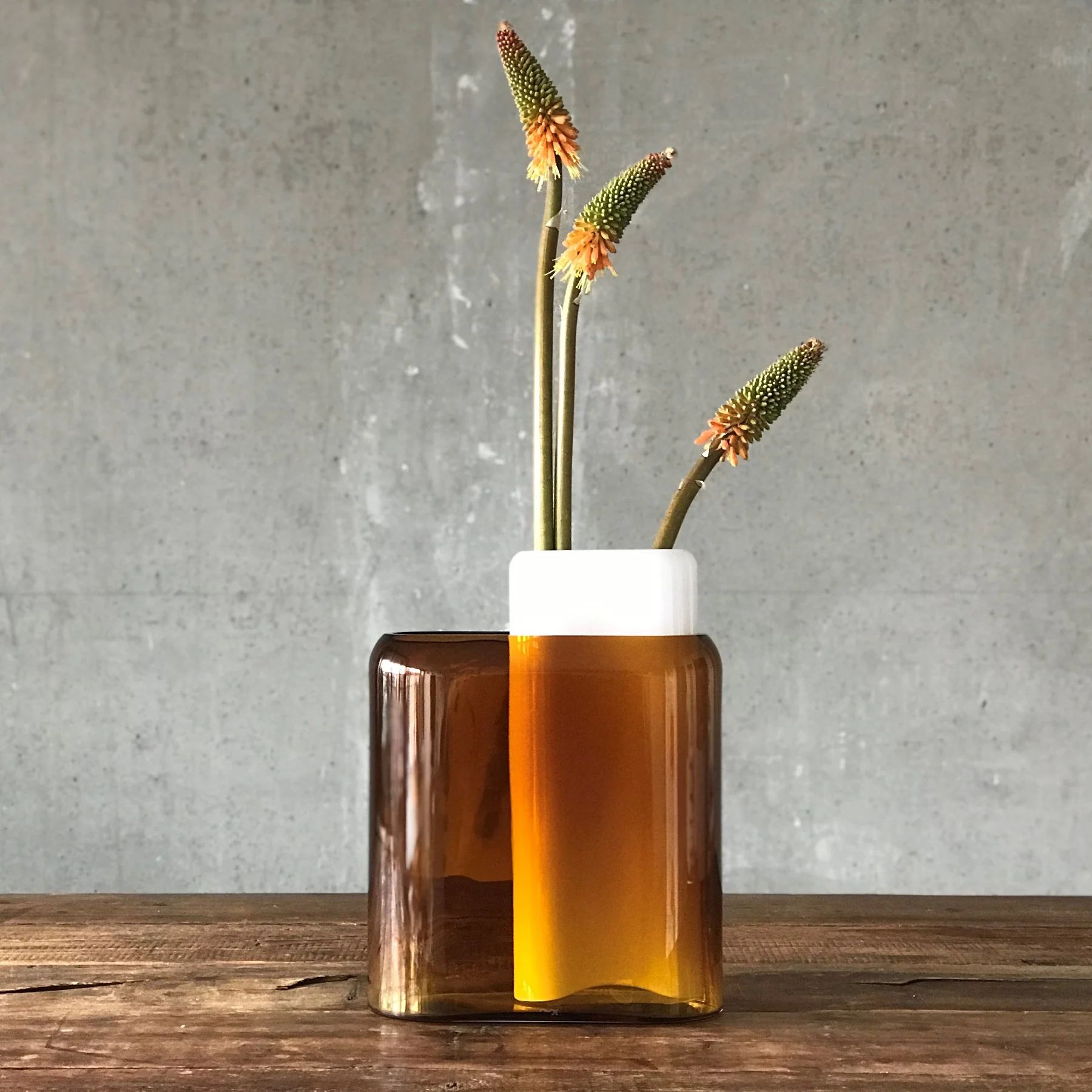 Ваза Nude Glass Layers Tall Opal White 1095745