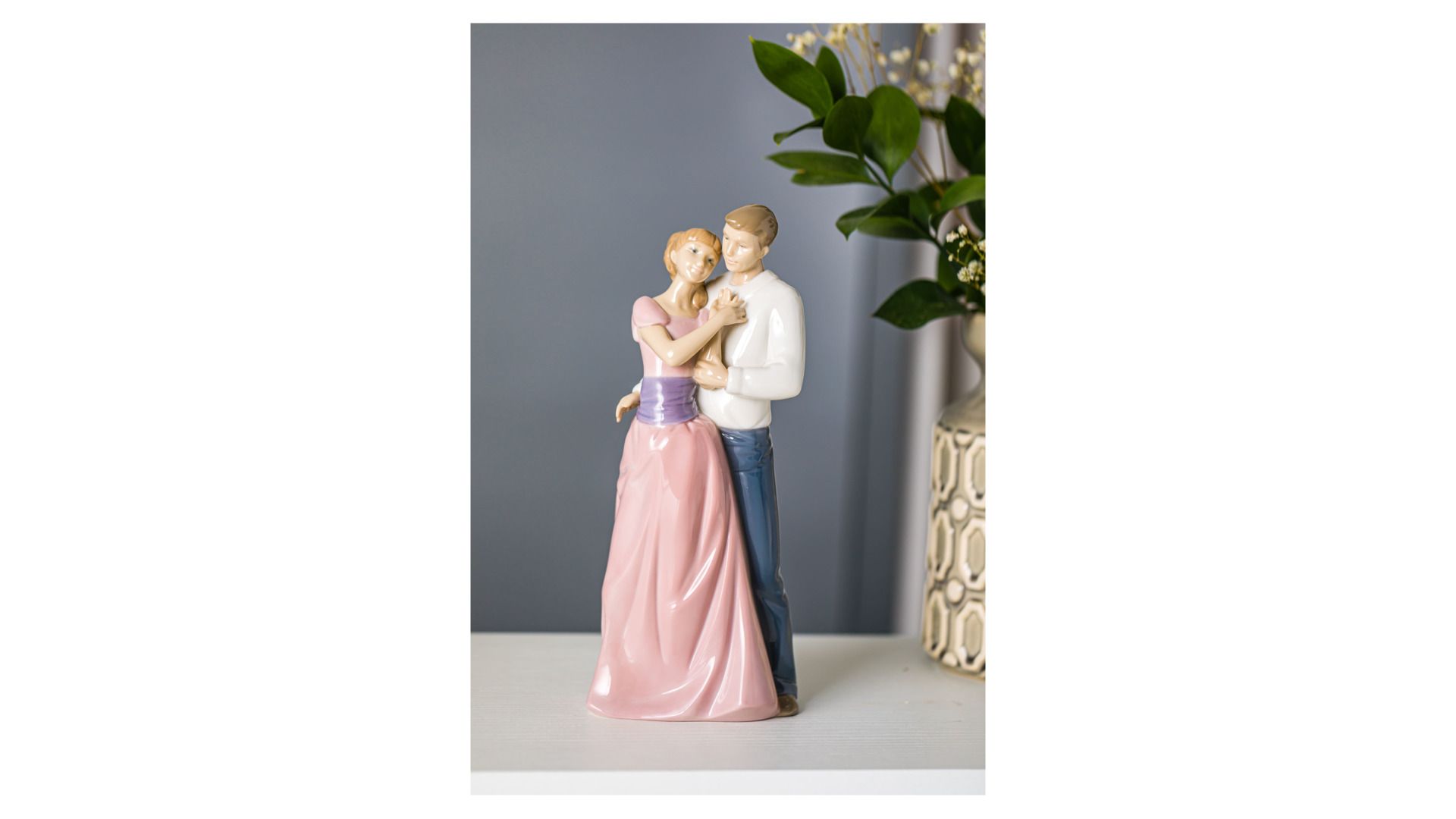 Статуэтка NAO Dreams of Love 2001600