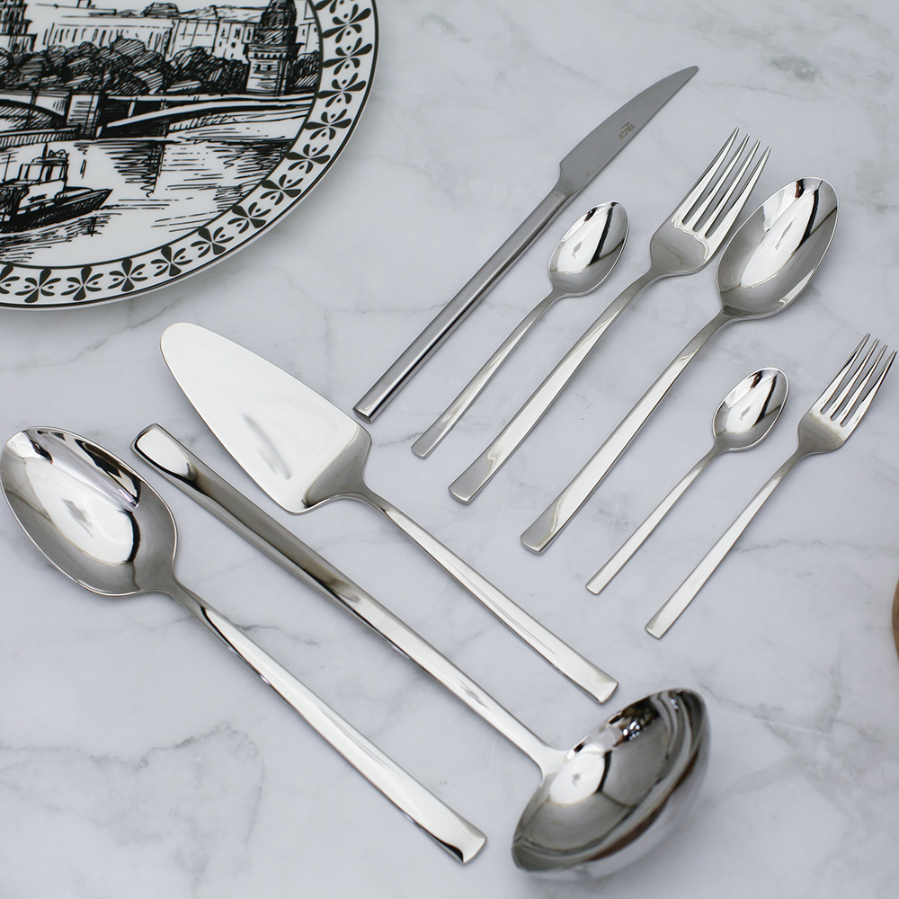 Набор столовых приборов Face Zeus ZEU75C