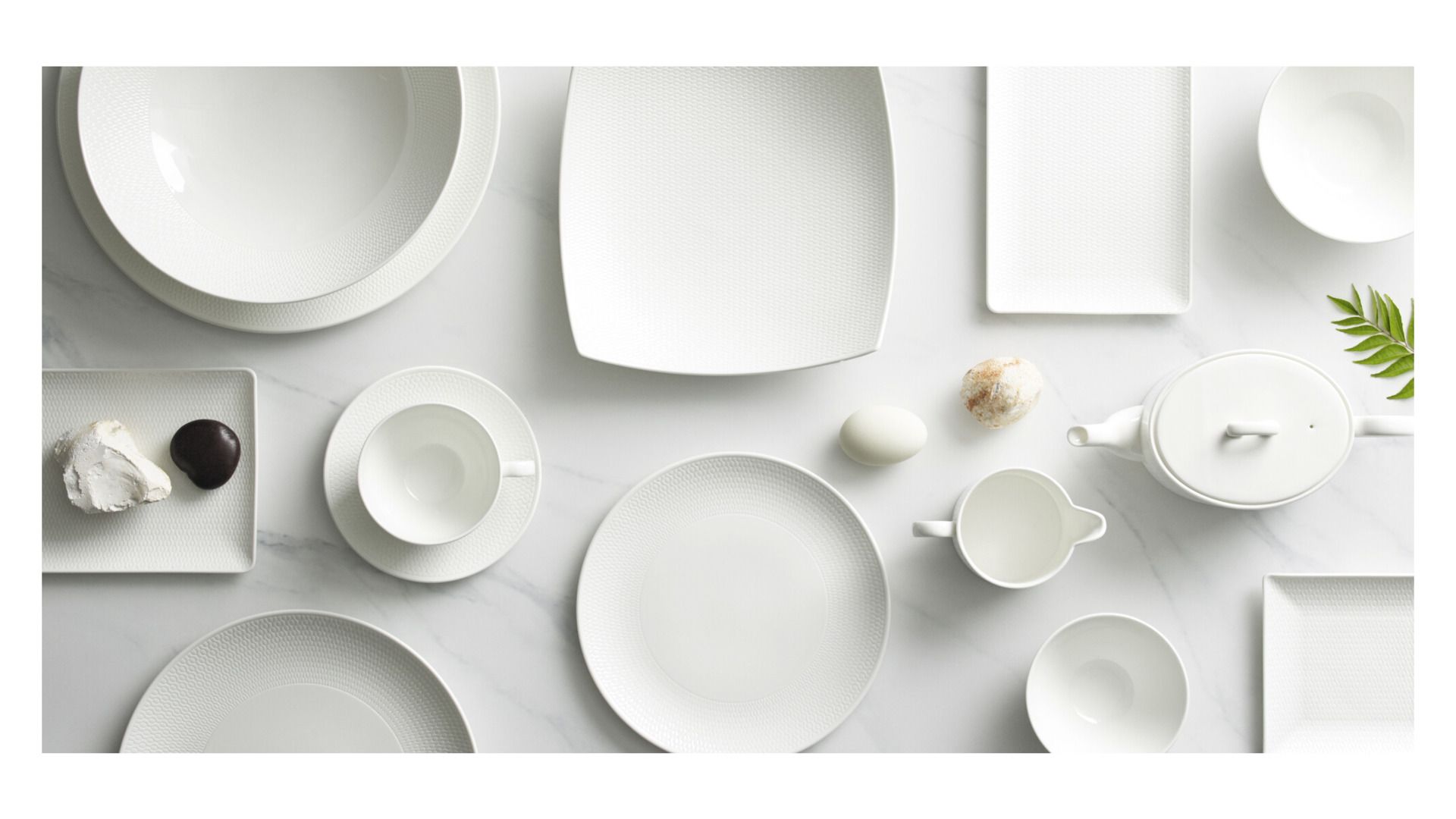 Чаша декоративная Wedgwood Gio Sculptural Bowl 40023884