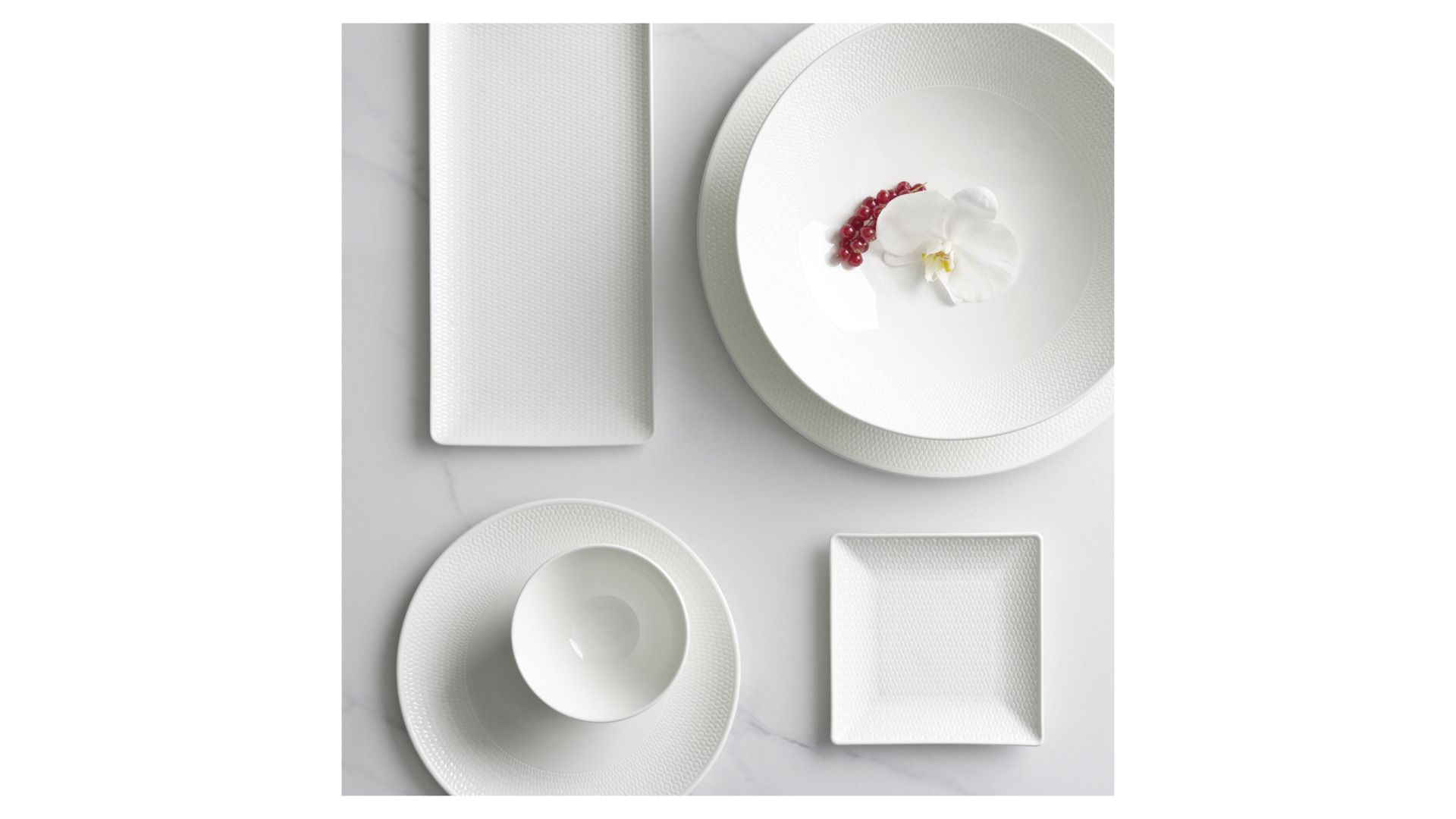 Блюдо овальное Wedgwood Gio Oval Dish 40034162