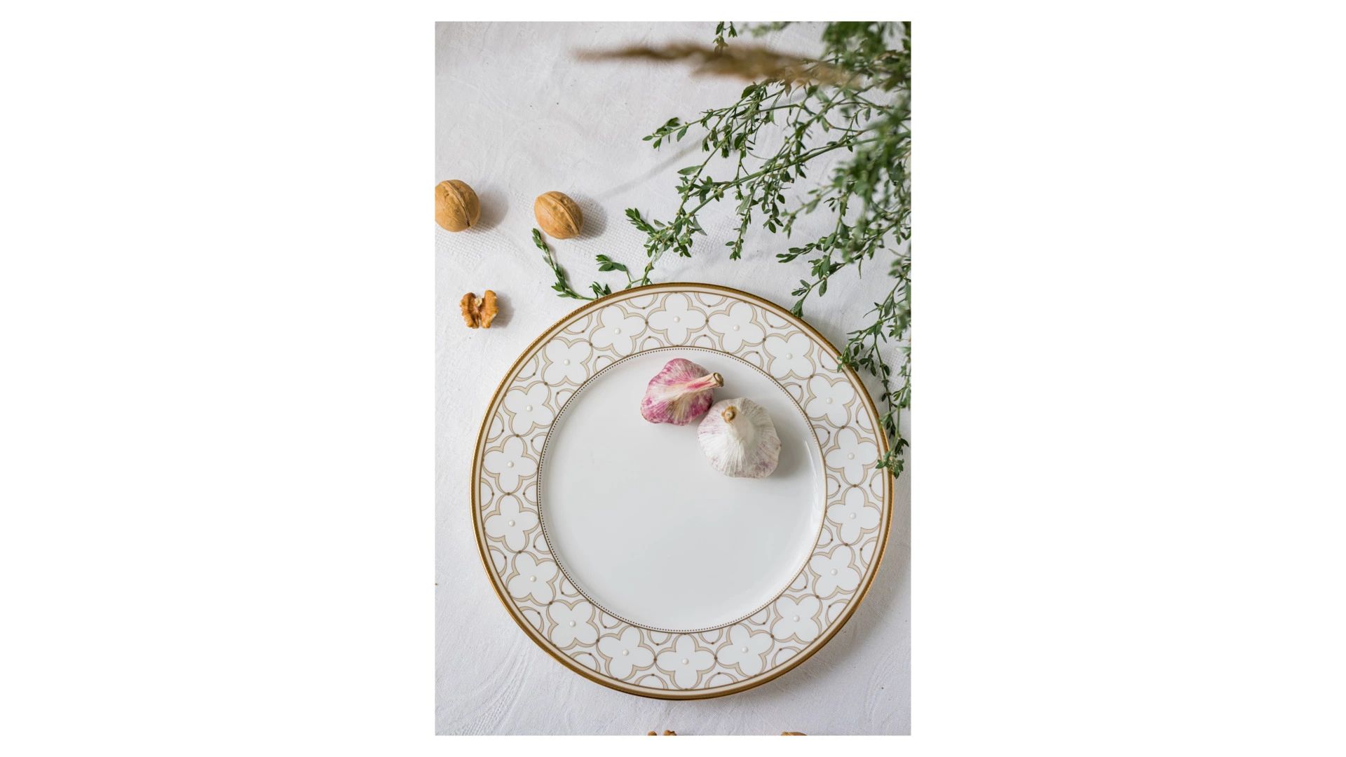 Тарелка обеденная Noritake Trefolio Gold NOR4945L/97320