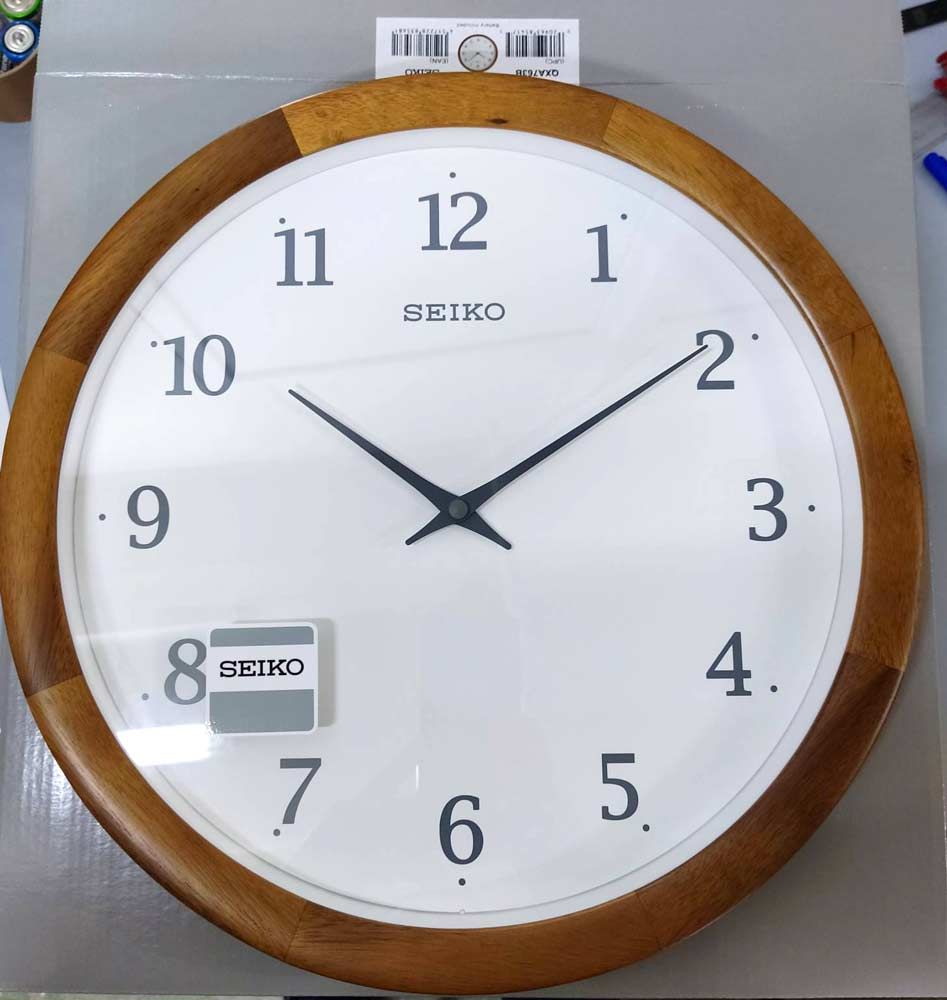 Настенные часы Seiko Quartz Wall Clock QXA763BN