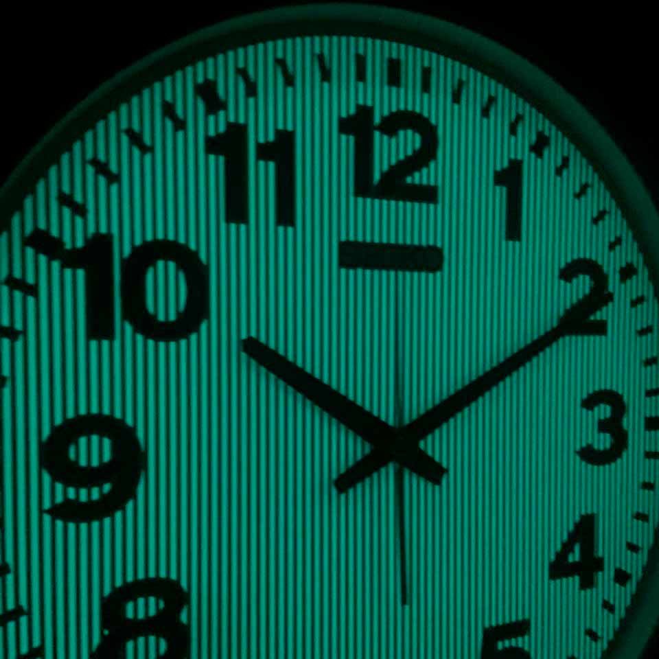 Настенные часы Seiko Quartz Wall Clock QXA799S