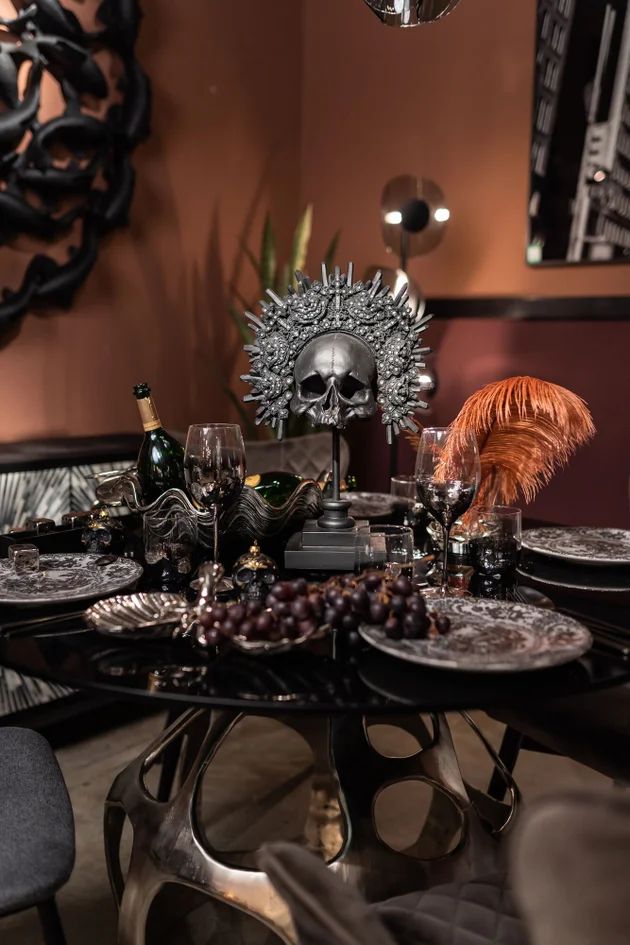 Фигурка KARE Deko Objekt King Skull Schwarz 52821