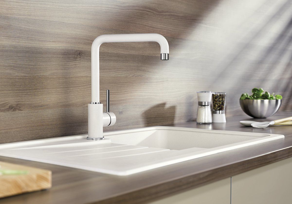 Кухонный смеситель Blanco Mili Silgranit-Look White 525127