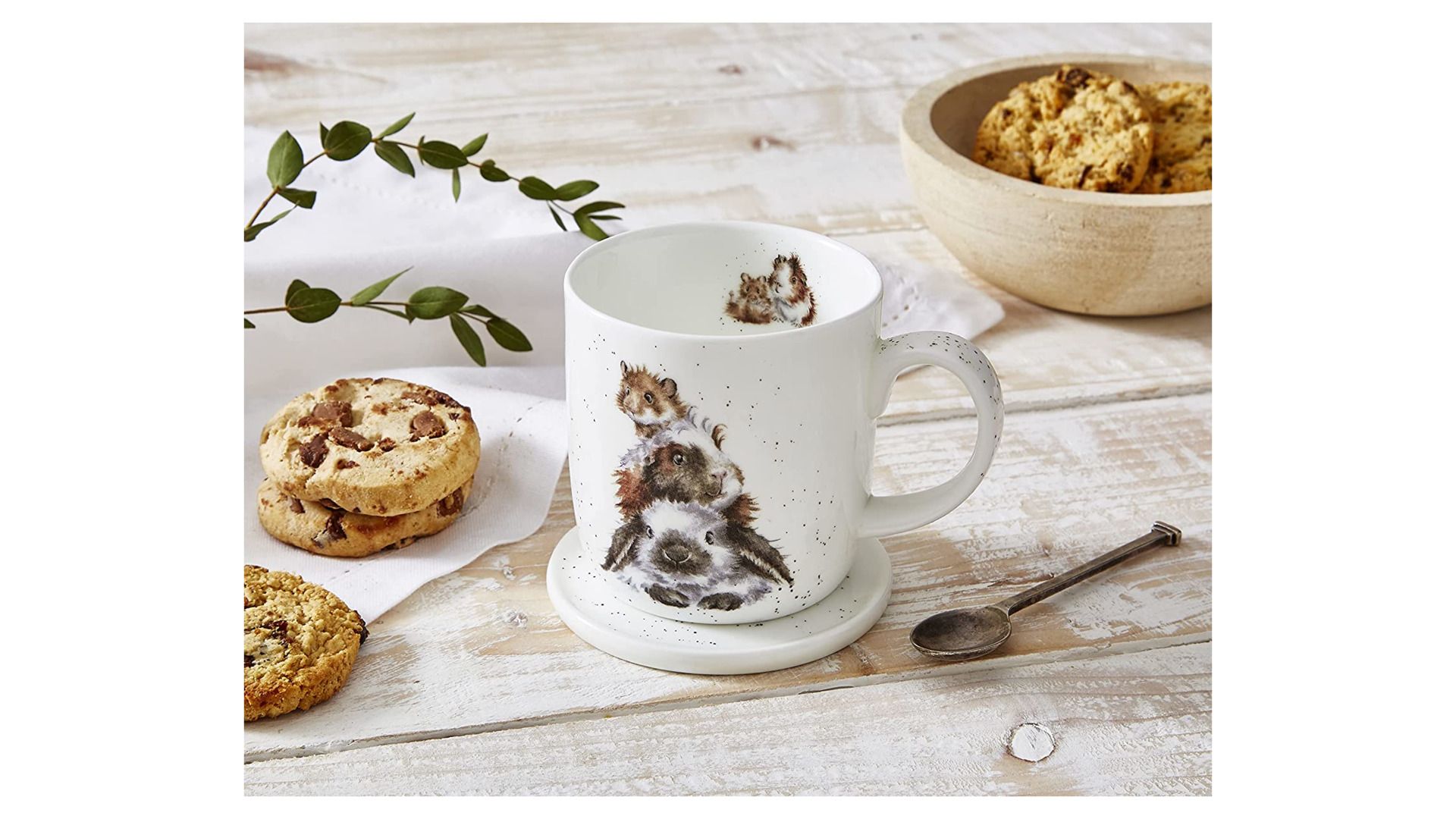 Кружка с подставкой Royal Worcester Wrendale Designs Guinea Pig in the Middle WNQV3943-XG