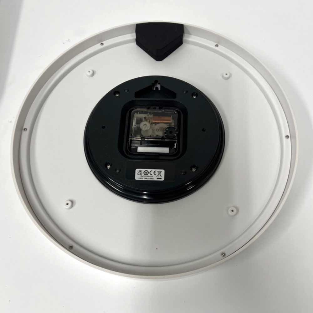 Настенные часы Seiko Quartz Wall Clock QXA640WN