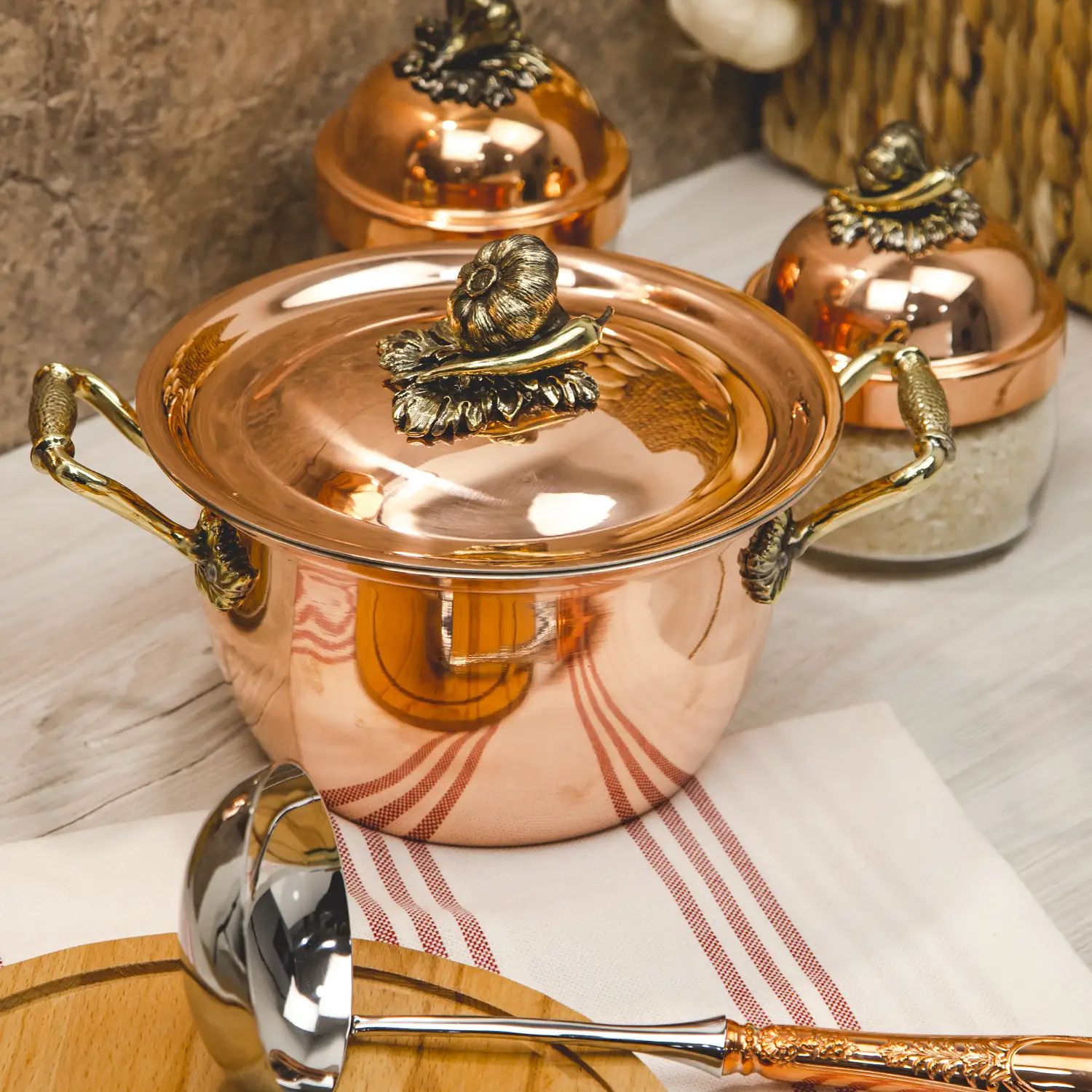 Кастрюля с крышкой Кольчугинский Мельхиор KM111793