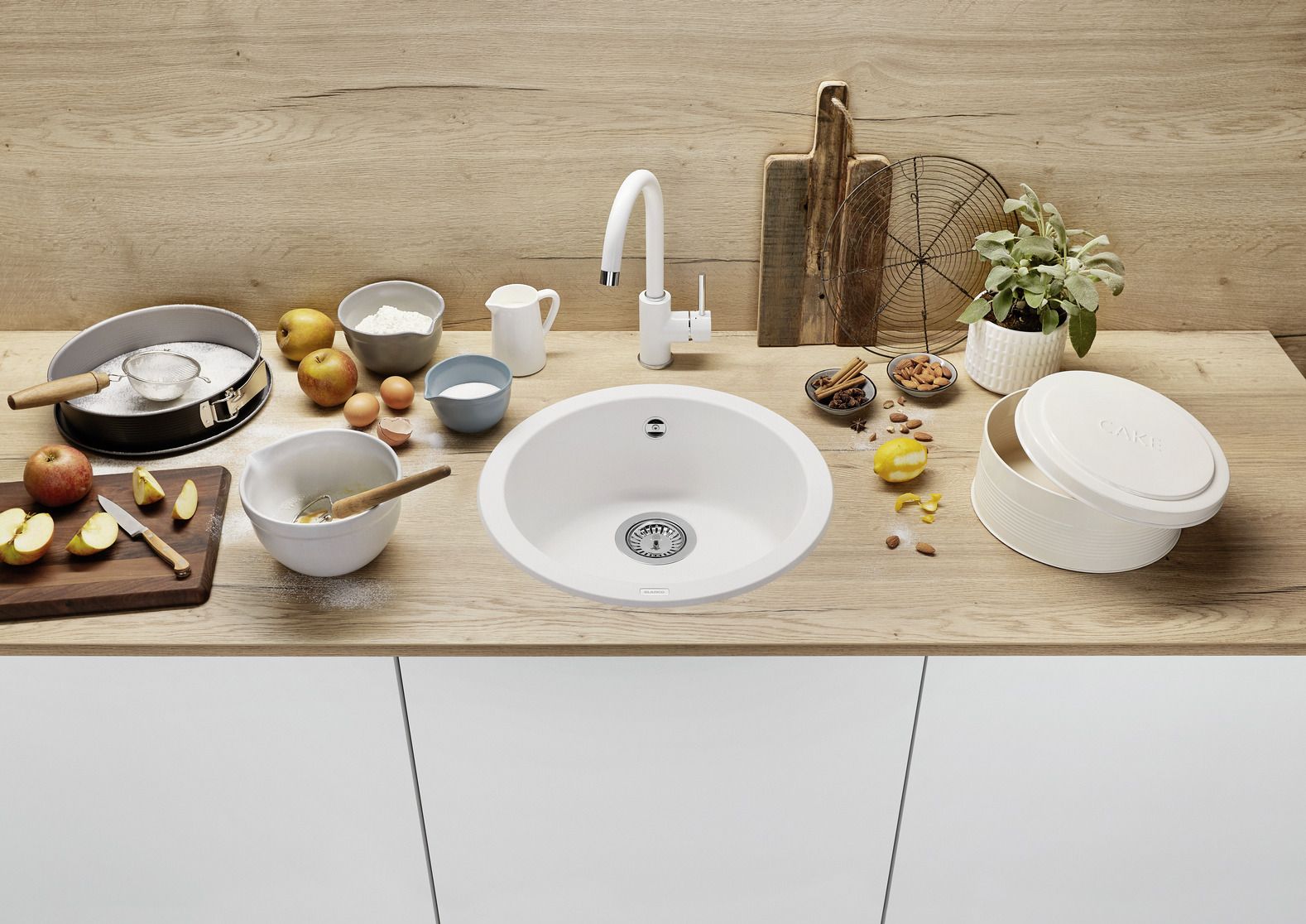 Кухонная мойка Blanco Rondo Silgranit Soft White 527057