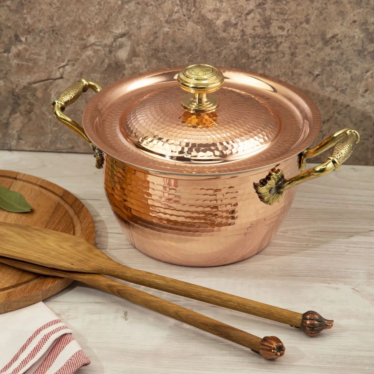 Кастрюля с крышкой Кольчугинский Мельхиор KM111726