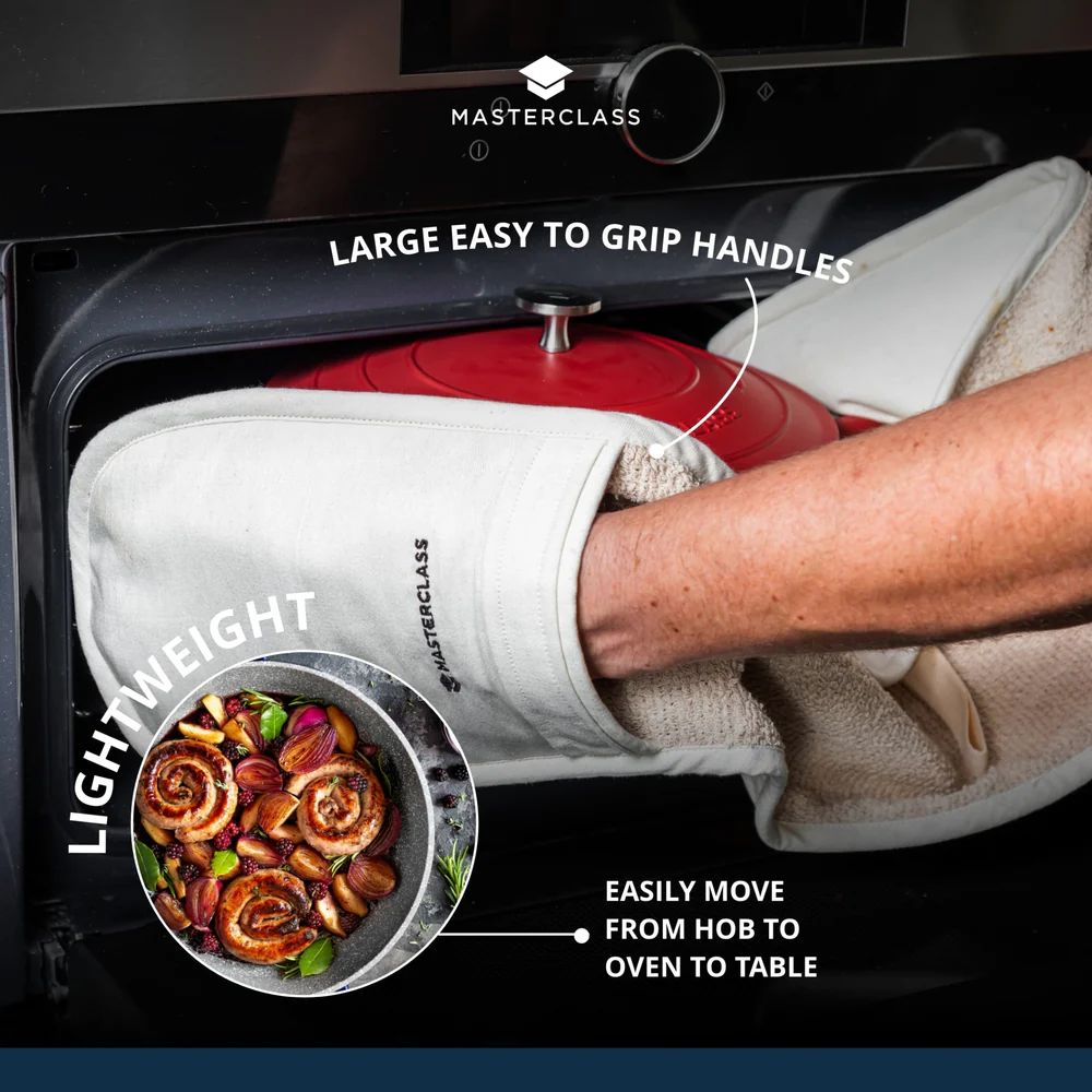 Сотейник KitchenCraft MasterClass Red Shallow Casserole Dish MCMSCRD28RED