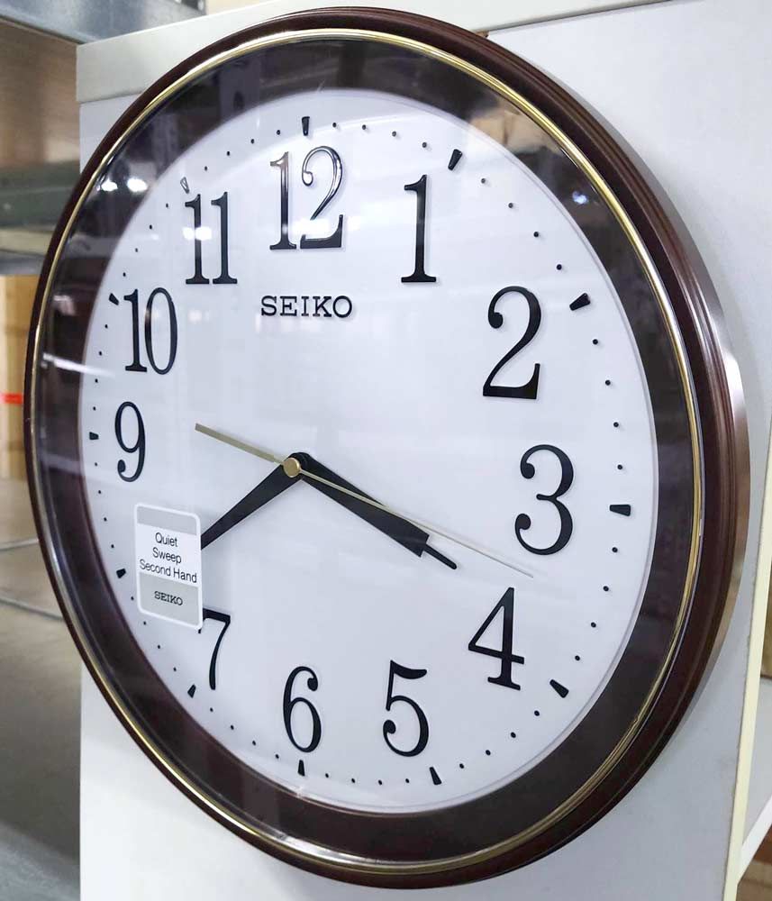 Настенные часы Seiko Quartz Wall Clock QXA768B