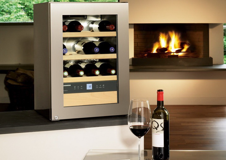 Винный шкаф Liebherr WKes 653
