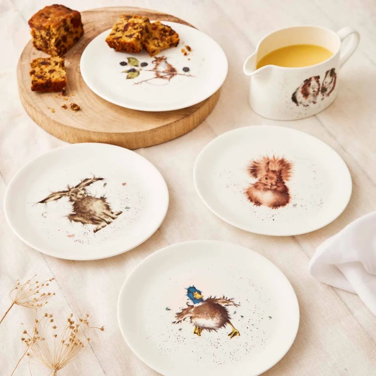 Тарелка десертная Royal Worcester Wrendale Designs Squirrel Coupe Plate WN5658-XB-Squirrel