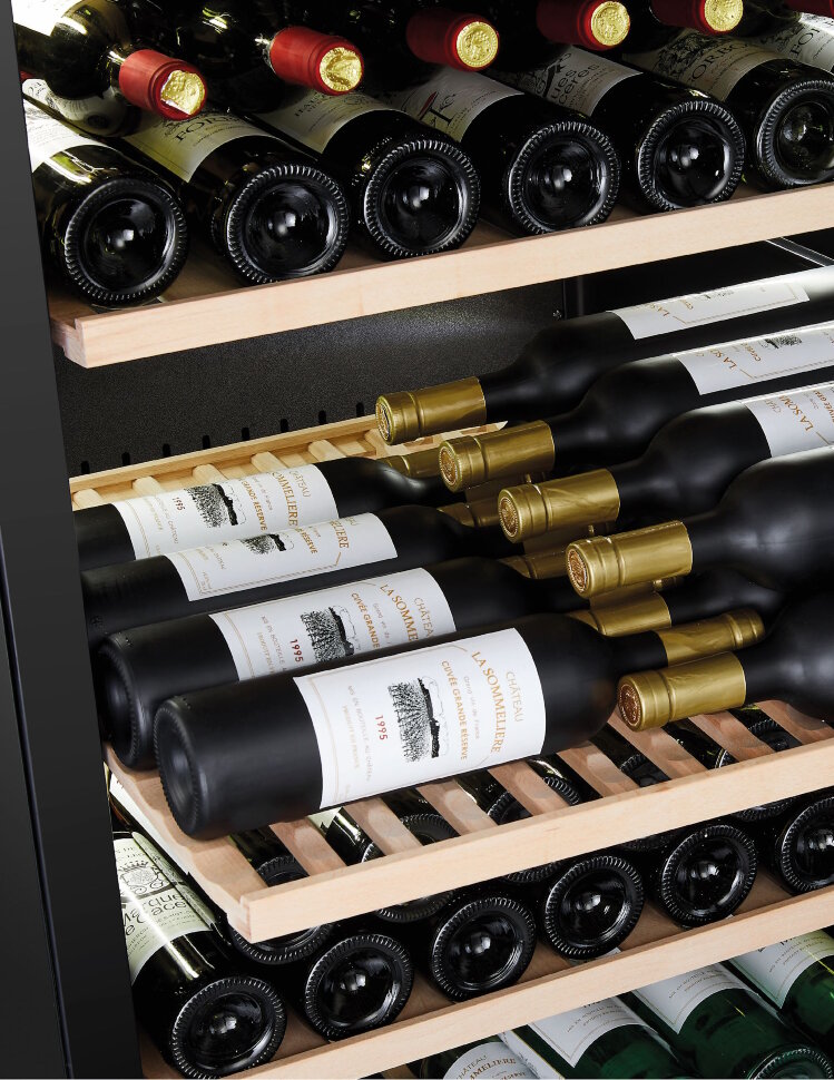Винный шкаф La Sommeliere APOGEE145DZ