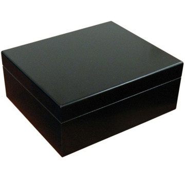 Хьюмидор для сигар Prestige Import Group Chalet Black Humidor