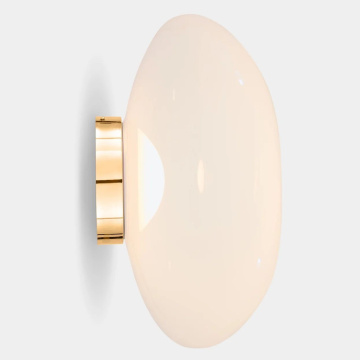 Настенный светильник Tom Dixon Melt Medium Surface Light Opal Blow-Moulded Gold MESS03OPG-WEUM2