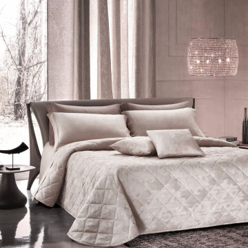 Одеяло-покрывало с наволочками GF Ferrari Cora Coperta-copriletto rosa FER/440834